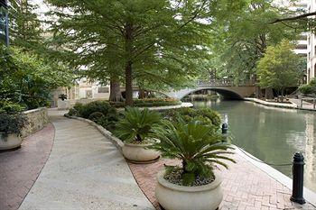 Westin Riverwalk Hotel San Antonio 420 West Market Street