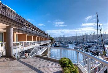 Bay Club Marina and Hotel San Diego 2131 Shelter Island Drive