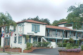 Fiesta Inn and Suites Santa Barbara 1816 State Street