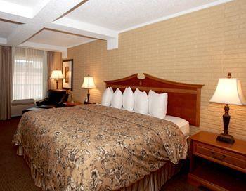 Best Western Promenade Hotel Savannah (Georgia) 412 W Bay Street