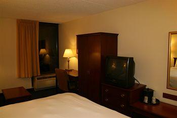 Stay Inn Chicago Schaumburg 1300 E HIGGINS RD