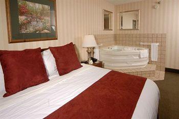 Livinn Suites Sharonville 11385 Chester Road