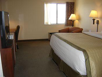 New Victorian Inn and Suites Sioux City 3101 Singing Hills Boulevard