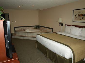 New Victorian Inn and Suites Sioux City 3101 Singing Hills Boulevard