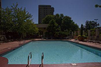 University Plaza Hotel Springfield 333 S John Q. Hammons Parkway