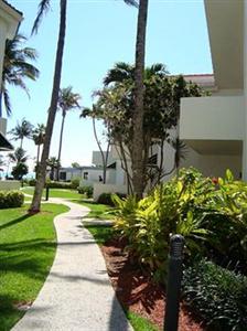 Golden Strand Ocean Villa Resort Sunny Isles Beach 17901 Collins Ave