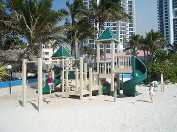 Golden Strand Ocean Villa Resort Sunny Isles Beach 17901 Collins Ave