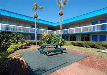 Rodeway Inn Busch Tampa 4139 East Busch Boulevard