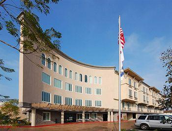 Best Western Avita Suites Torrance 3531Torrance Boulevard