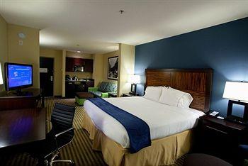 Holiday Inn Express Hotel & Suites Tullahoma East 2030 N Jackson Street