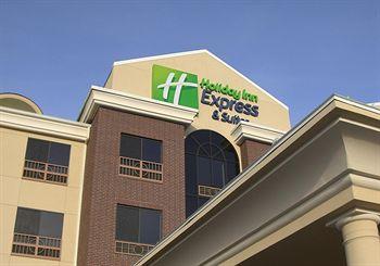 Holiday Inn Express Hotel & Suites East Tullahoma 2030 N Jackson Street