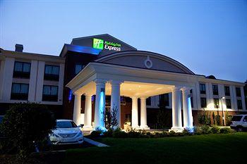 Holiday Inn Express Hotel & Suites East Tullahoma 2030 N Jackson Street