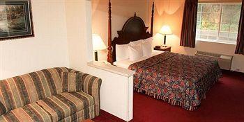 GuestHouse International Inn & Suites Tumwater 1600 74th Ave SW