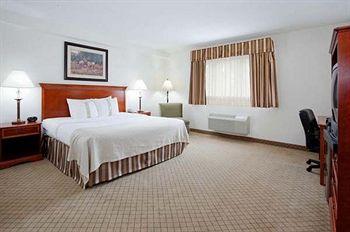 Holiday Inn Apex Vail (Colorado) 2211 North Frontage Road