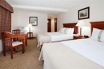 Holiday Inn Apex Vail (Colorado) 2211 North Frontage Road