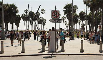 Venice Beach Suites & Hotel Los Angeles 1305 Ocean Front Walk