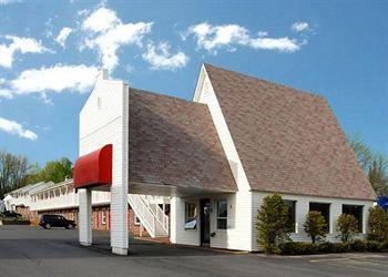 Econo Lodge Waterville 455 Kennedy Memorial Dr.