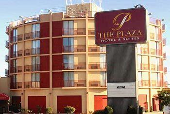 Plaza Hotel & Suites Wausau 201 N 17Th Avenue