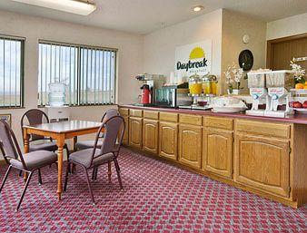 Days Inn Hotel Williamsburg (Iowa) 220 Hawkeye Drive