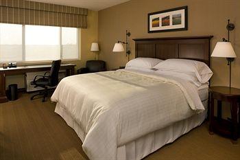 Sheraton St. Paul Hotel Woodbury 676 Bielenberg Drive