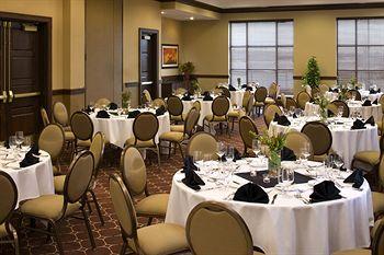 Sheraton St. Paul Hotel Woodbury 676 Bielenberg Drive