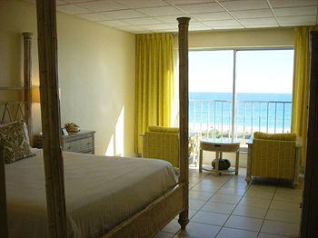 Blockade Runner Beach Resort Wrightsville Beach 275 Waynick Blvd.