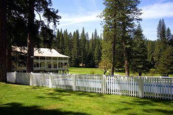 Wawona Hotel Yosemite National Park 8308 Wawona Road