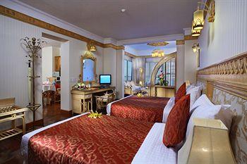 Green Plaza Hotel Da Nang 238 Bach Dang Street