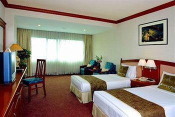 Halong Plaza Hotel 8 Ha Long Road Bai Chay Ward