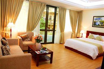 Santa Hotel Hanoi 43 Trieu Viet Vuong