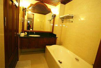 Hanoi Paradise Hotel 53 Hang Chieu Hoan Kiem District