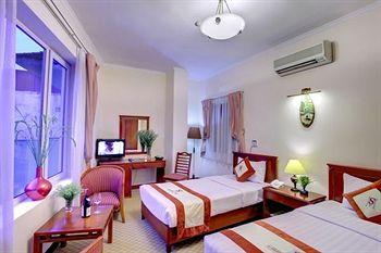 Majestic Salute Hotel Hanoi 54-56 Hang Duong Street