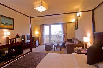 Quoc Hoa Hotel Hanoi 10 Bat Dan Street Hoan Kiem District