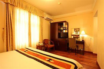 Flower Hotel Hanoi 55 Nguyen Truong To Street, Ba Dinh District 