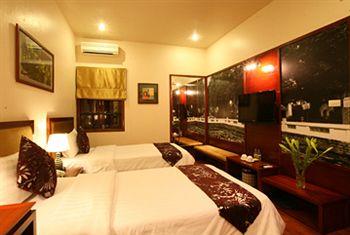 Gia Bao Hotel Hanoi 38 Losu str, Hoan Kiem district