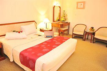 New Epoch Hotel Ho Chi Minh City 120 Cach Mang Thang Tam Street, District 3