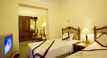 Riverside Hotel Saigon Hi Chi Minh City 18-19-20 Ton Duc Thang Street District 1