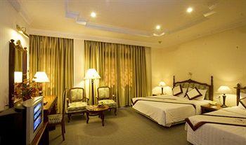 Riverside Hotel Saigon Hi Chi Minh City 18-19-20 Ton Duc Thang Street District 1