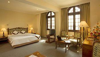 Riverside Hotel Saigon Hi Chi Minh City 18-19-20 Ton Duc Thang Street District 1