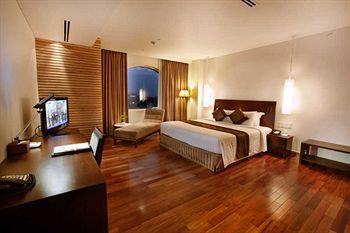 Golden Central Hotel Ho Chi Minh City 140 Ly Tu Trong Street, Ben Thanh Ward, District 1