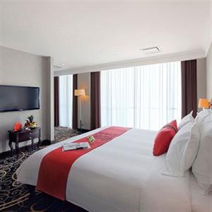 Mövenpick Hotel Ho Chi Minh City 253 Nguyen Van Troi Street, Phu Nhuan District