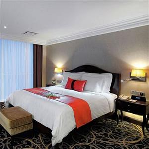 Mövenpick Hotel Ho Chi Minh City 253 Nguyen Van Troi Street, Phu Nhuan District