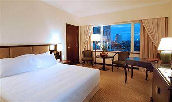 Hotel Equatorial Ho Chi Minh City 242 Tran Binh Trong District 5