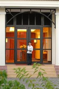 Villa Hotel Hue 04 Tran Quang Khai Street