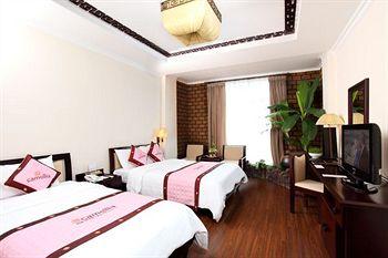 Camellia Hue Hotel 57 - 59 Ben Nghe Street