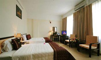 Duy Tan Hotel Hue 12 Hung Vuong Street