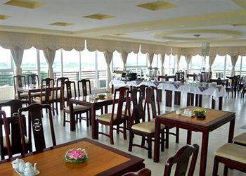 Sunny Hotel Nha Trang 96/2 Tran Phu Street