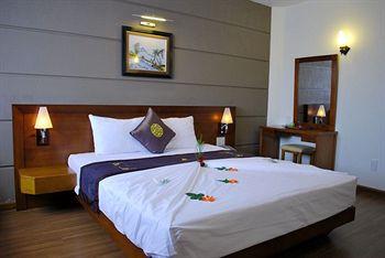 Barcelona Hotel Nha Trang 34E Nguyen Thiet Thuat Street, Tan Lap