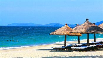 Sunrise Beach Hotel & Spa Nha Trang 12-14 Tran Phu Street