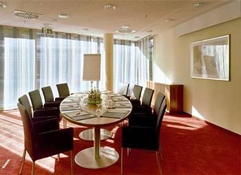 Best Western Premier Hotel Park Consul Esslingen am Neckar Grabbrunnenstrasse 19